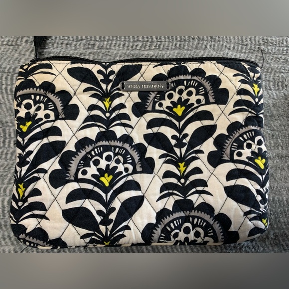 3/$20 Vera Bradley Black and Yellow Floral Cosmetic Bag Set - Picture 4 of 12